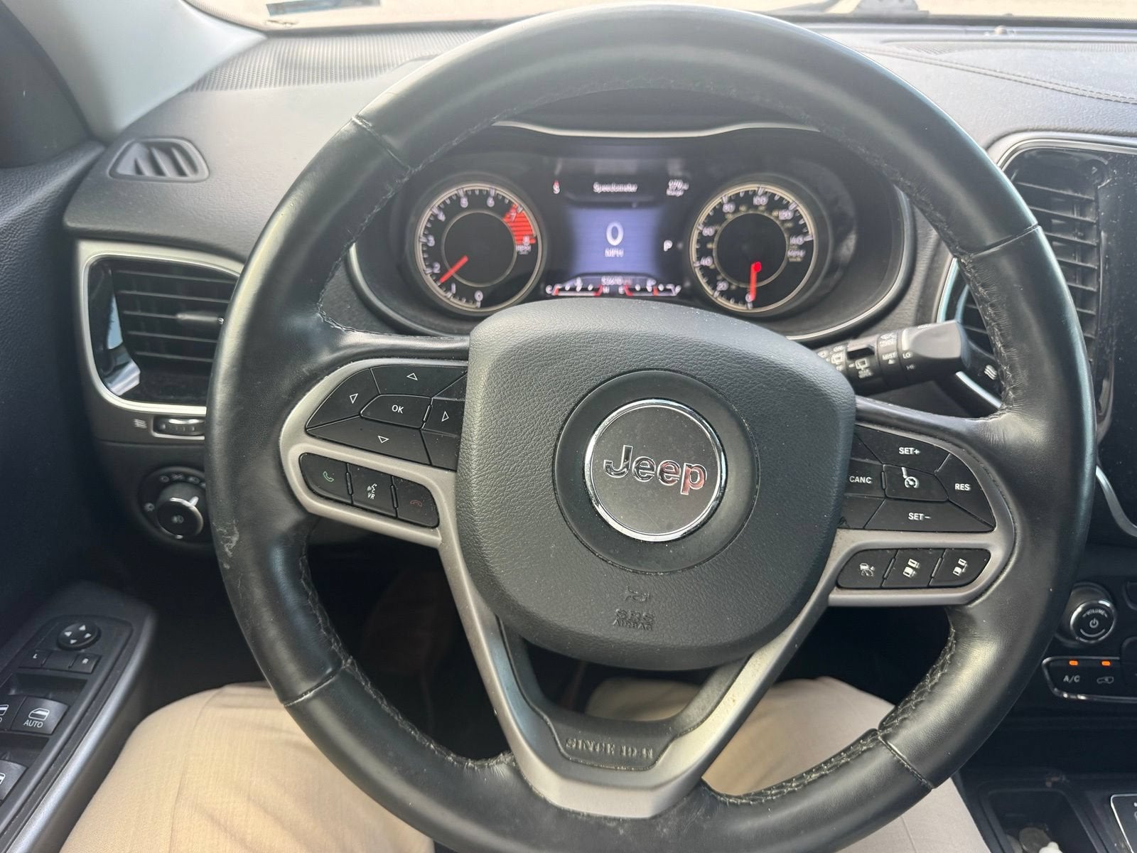 2021 Jeep Cherokee Limited FWD