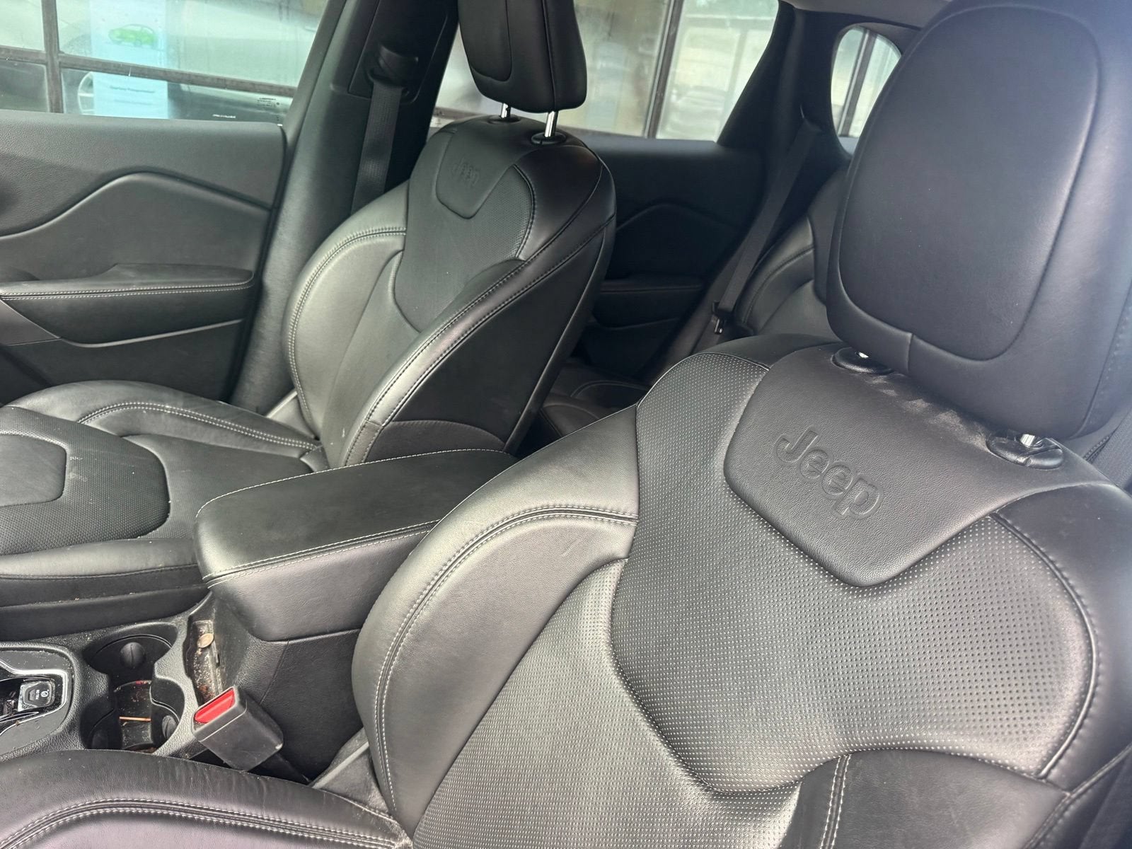 2021 Jeep Cherokee Limited FWD