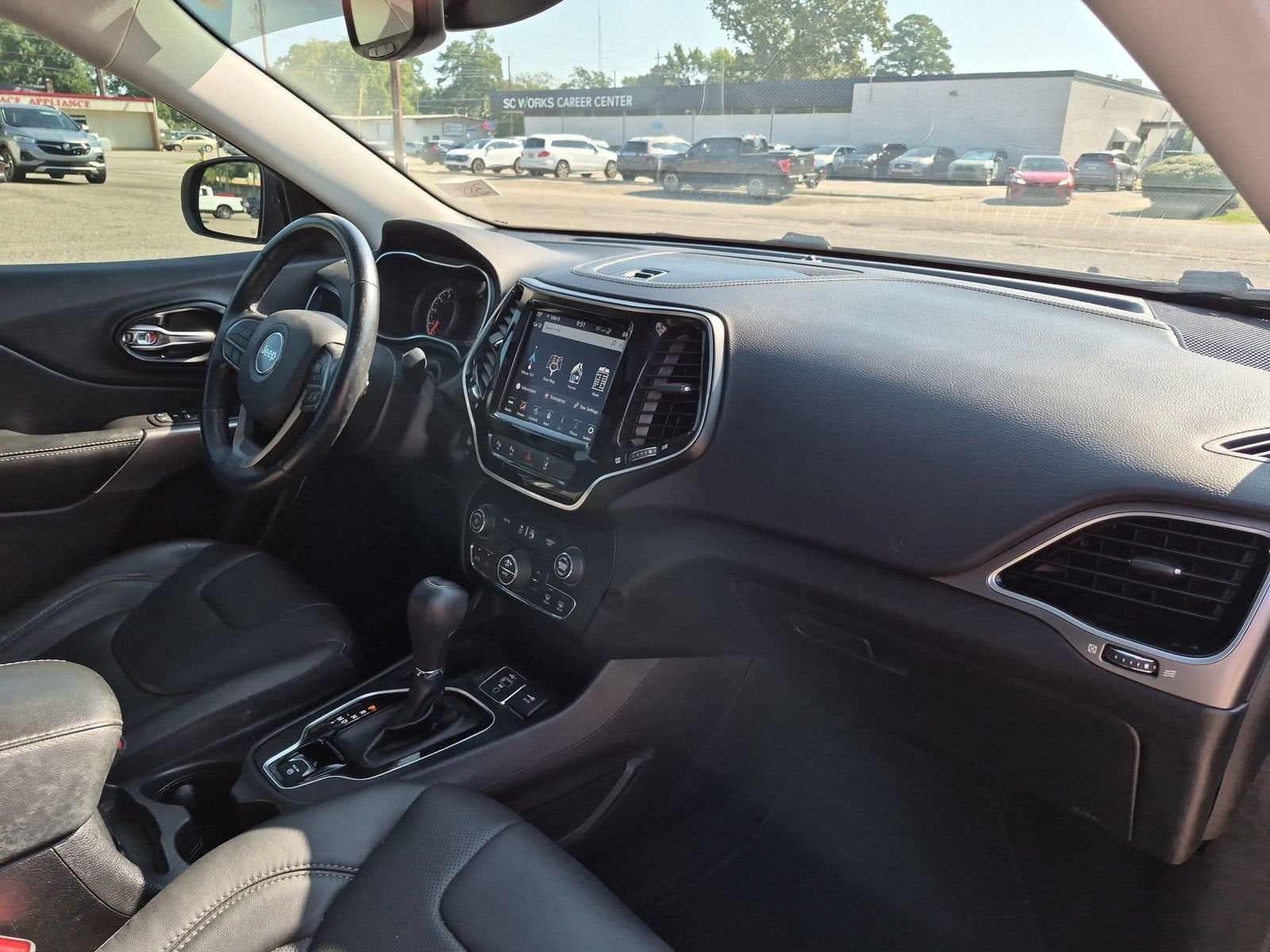 2021 Jeep Cherokee Limited FWD