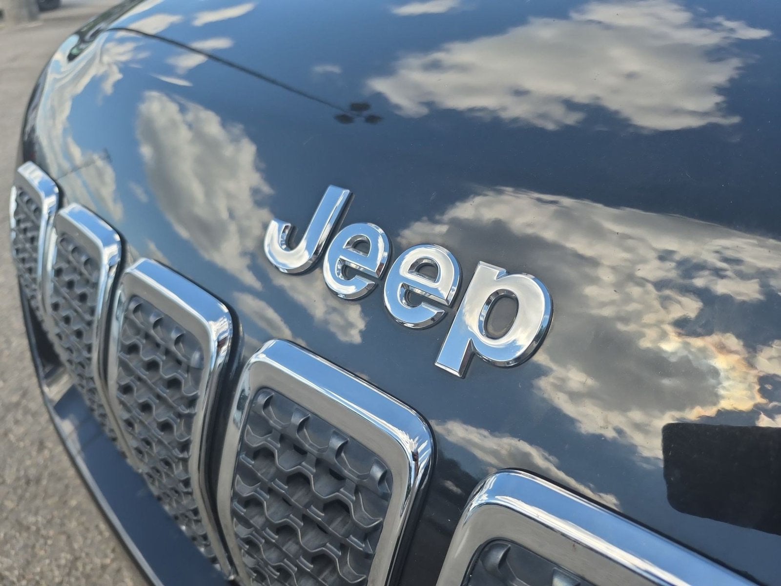 2019 Jeep Cherokee Latitude Plus FWD