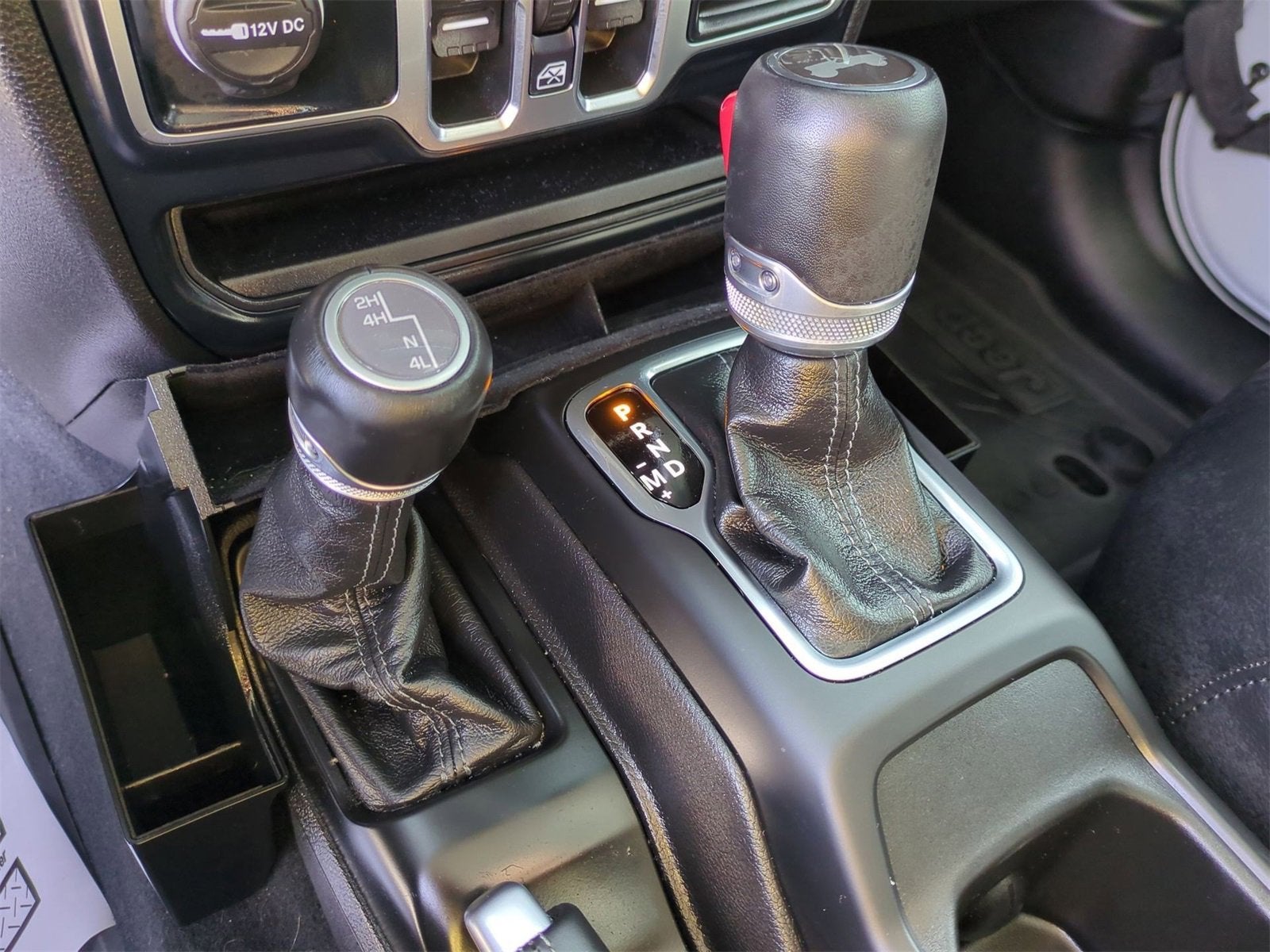 2024 Jeep Wrangler 4-Door Sahara 4x4