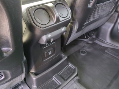 2024 Jeep Wrangler 4-Door Sahara 4x4