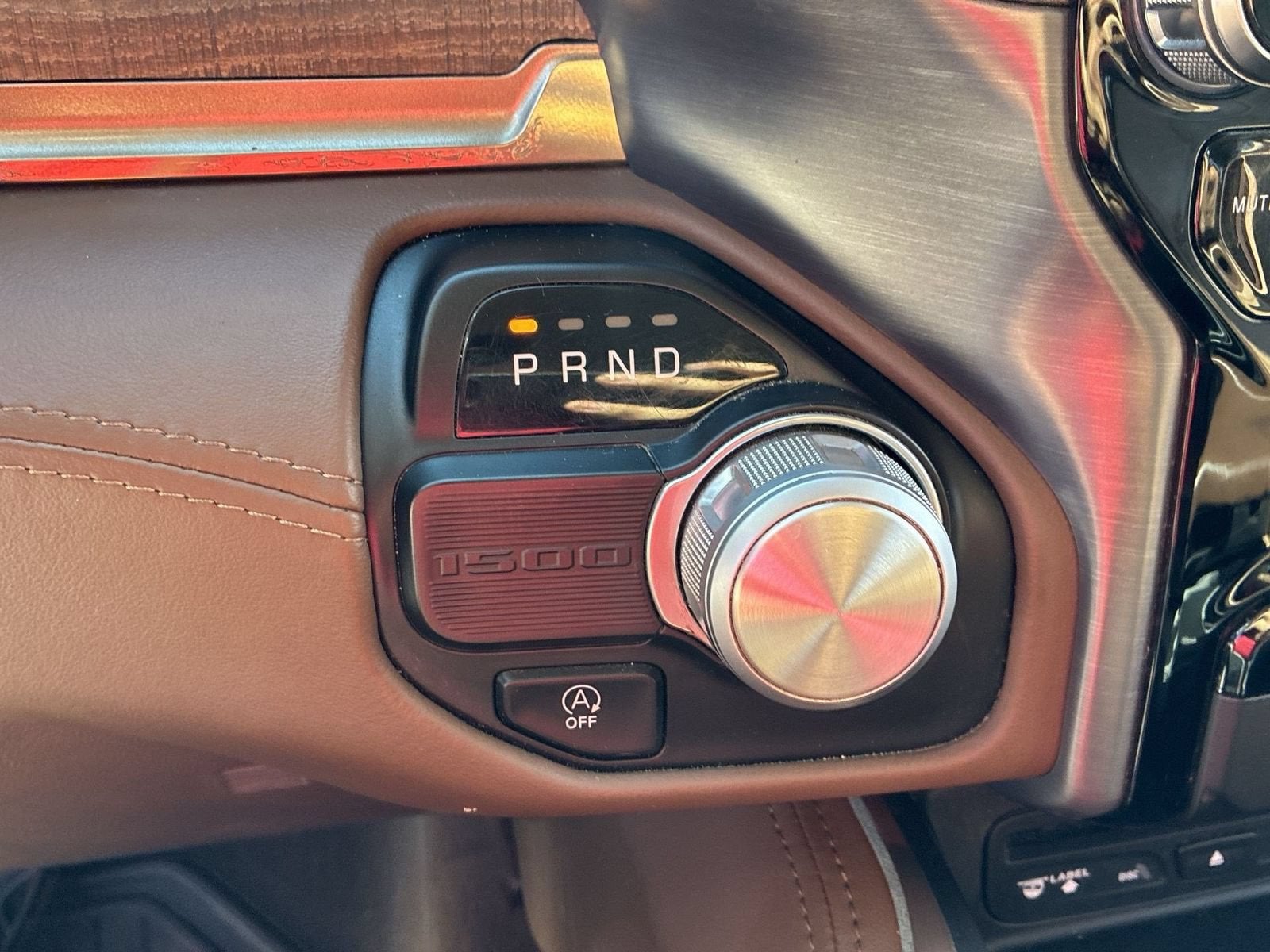 2019 RAM 1500 Longhorn Crew Cab 4x2 5'7" Box