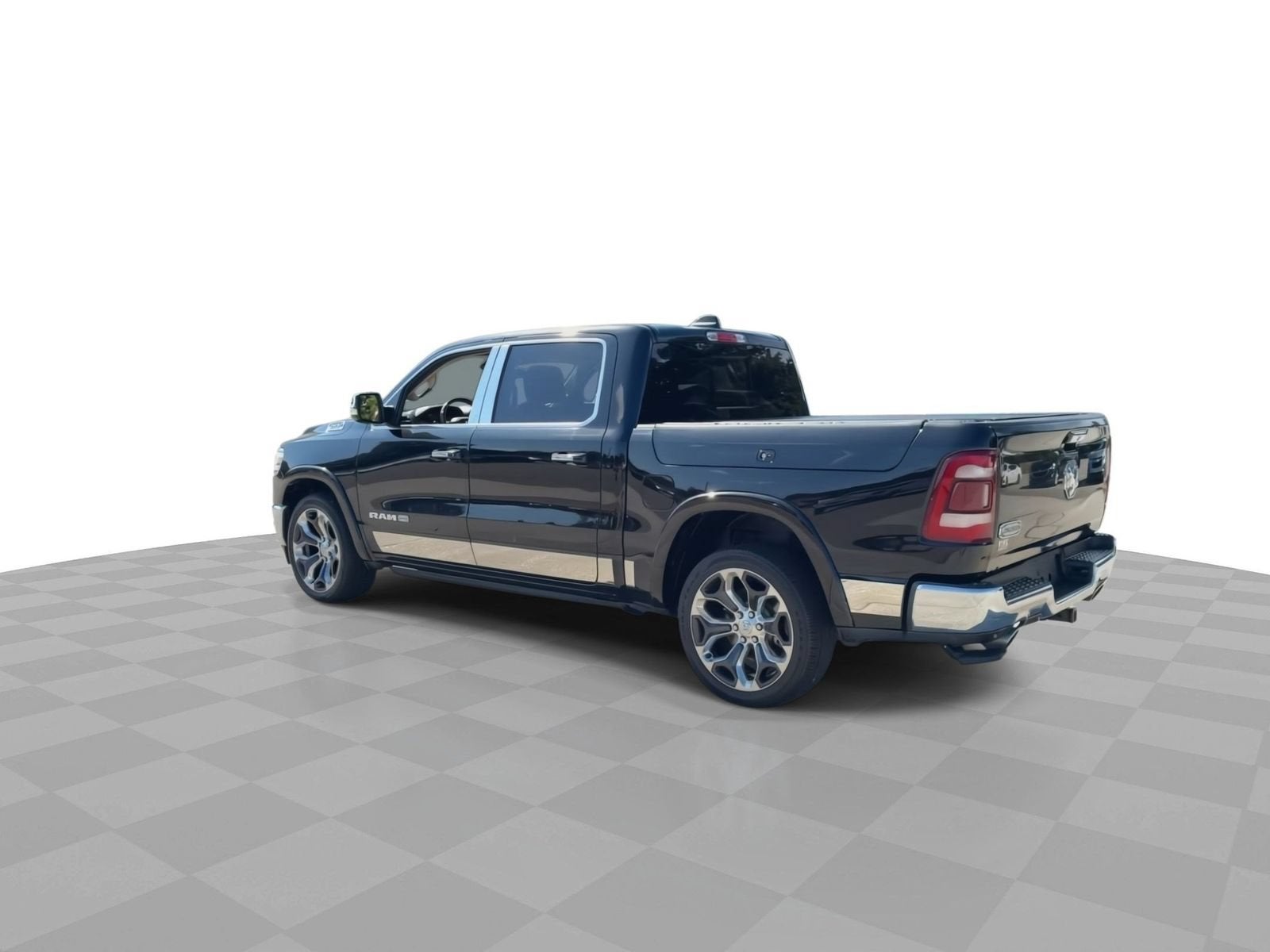 2019 RAM 1500 Longhorn Crew Cab 4x2 5'7" Box