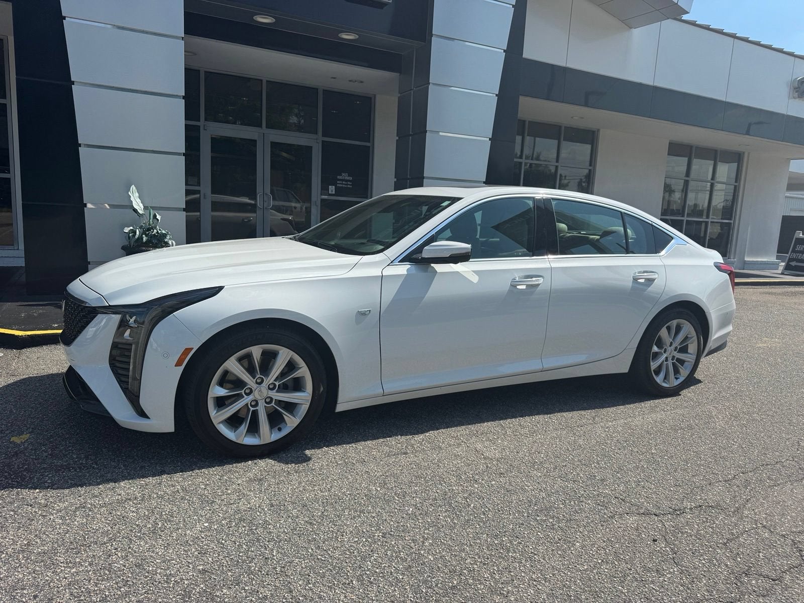 2025 Cadillac CT5 Premium Luxury