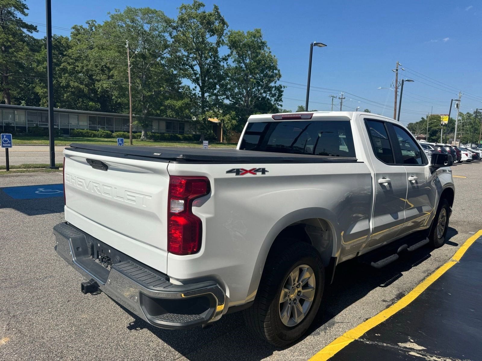 2020 Chevrolet Silverado 1500 LT