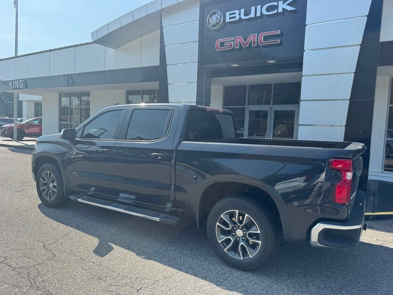 2024 Chevrolet Silverado 1500 LT