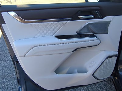 2024 GMC Acadia Denali