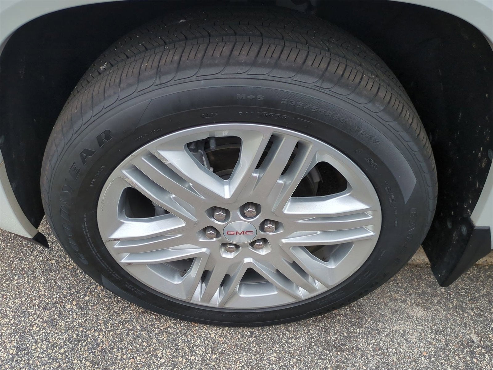 2022 GMC Acadia Denali