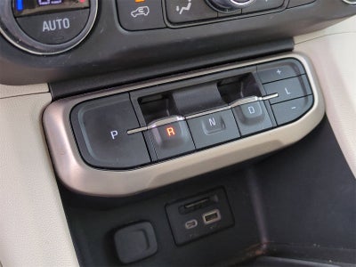 2022 GMC Acadia Denali