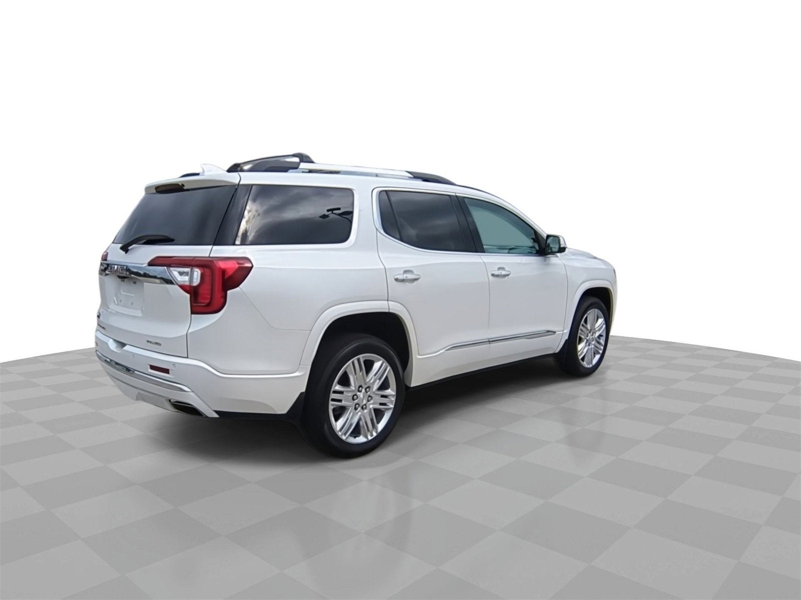 2022 GMC Acadia Denali