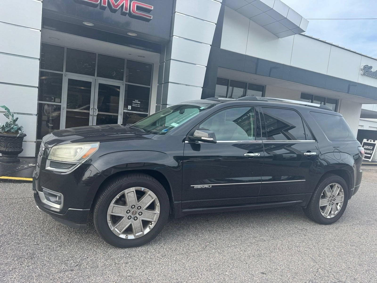 2014 GMC Acadia Denali