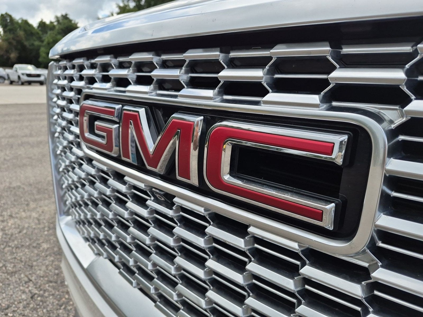 2022 GMC Yukon Denali