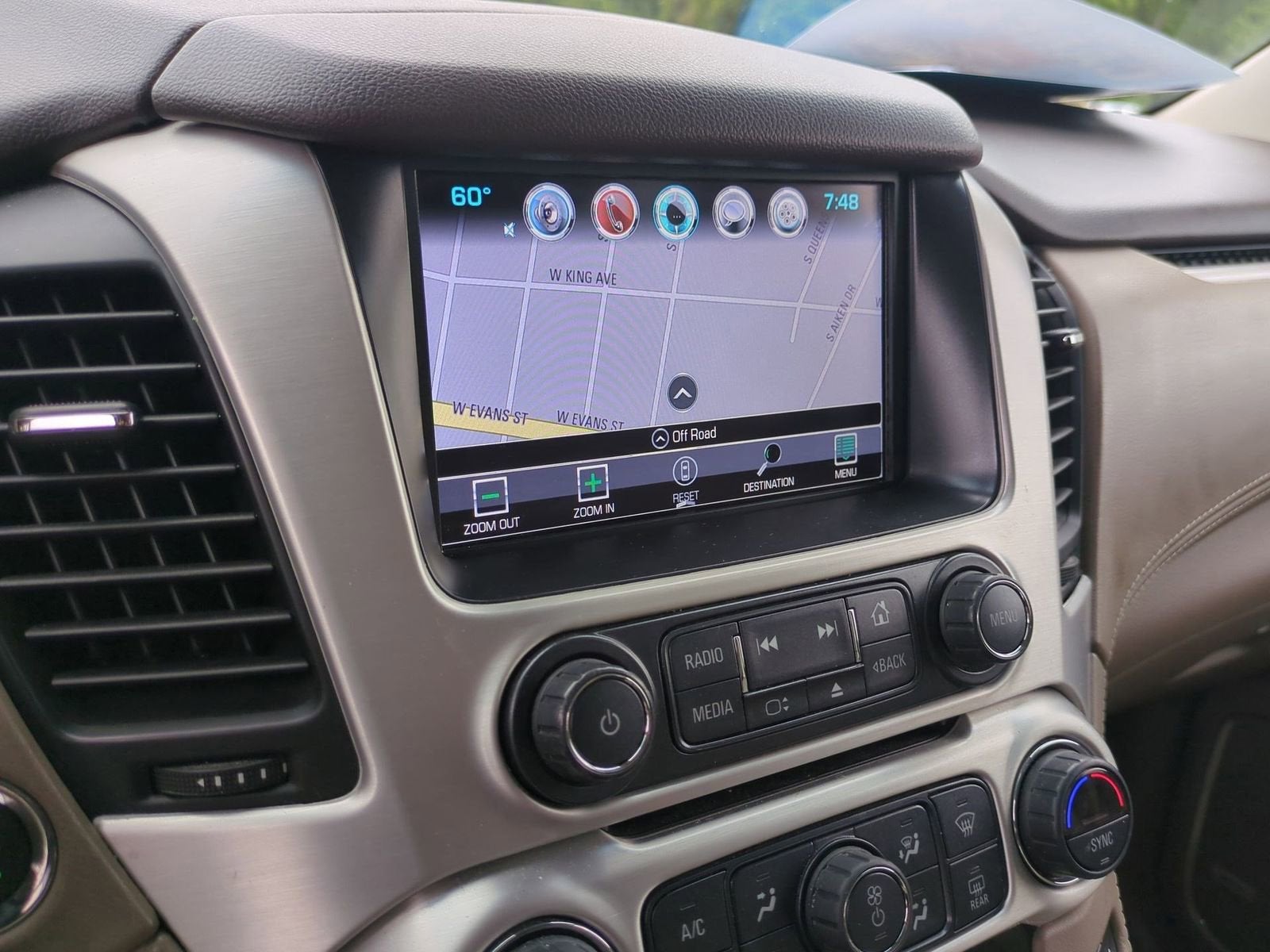 2017 GMC Yukon XL SLT