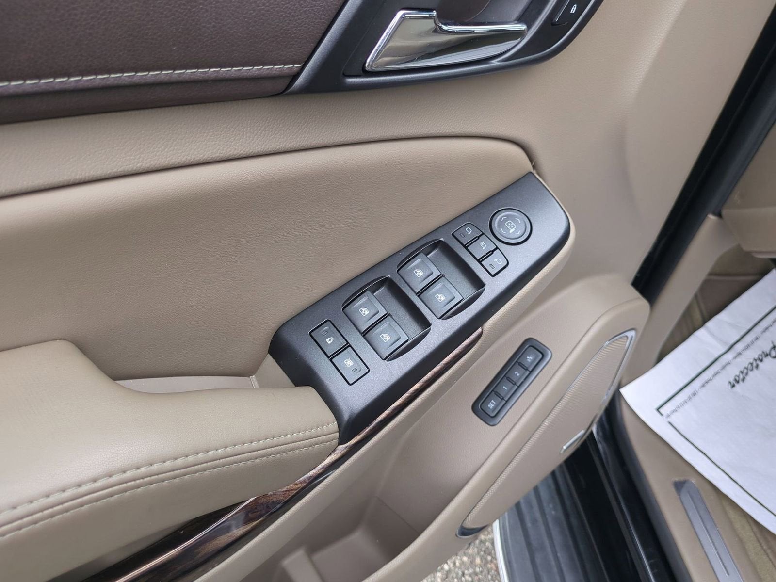 2017 GMC Yukon XL SLT