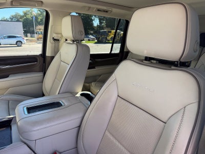 2022 GMC Yukon XL Denali