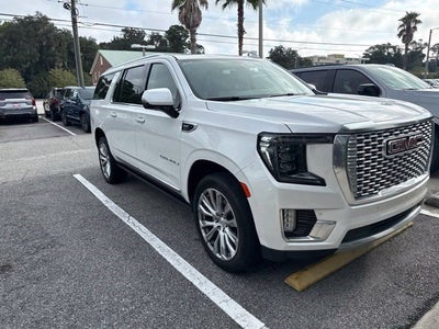 2022 GMC Yukon XL Denali