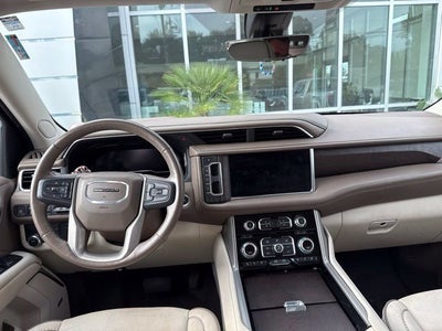 2022 GMC Yukon XL Denali