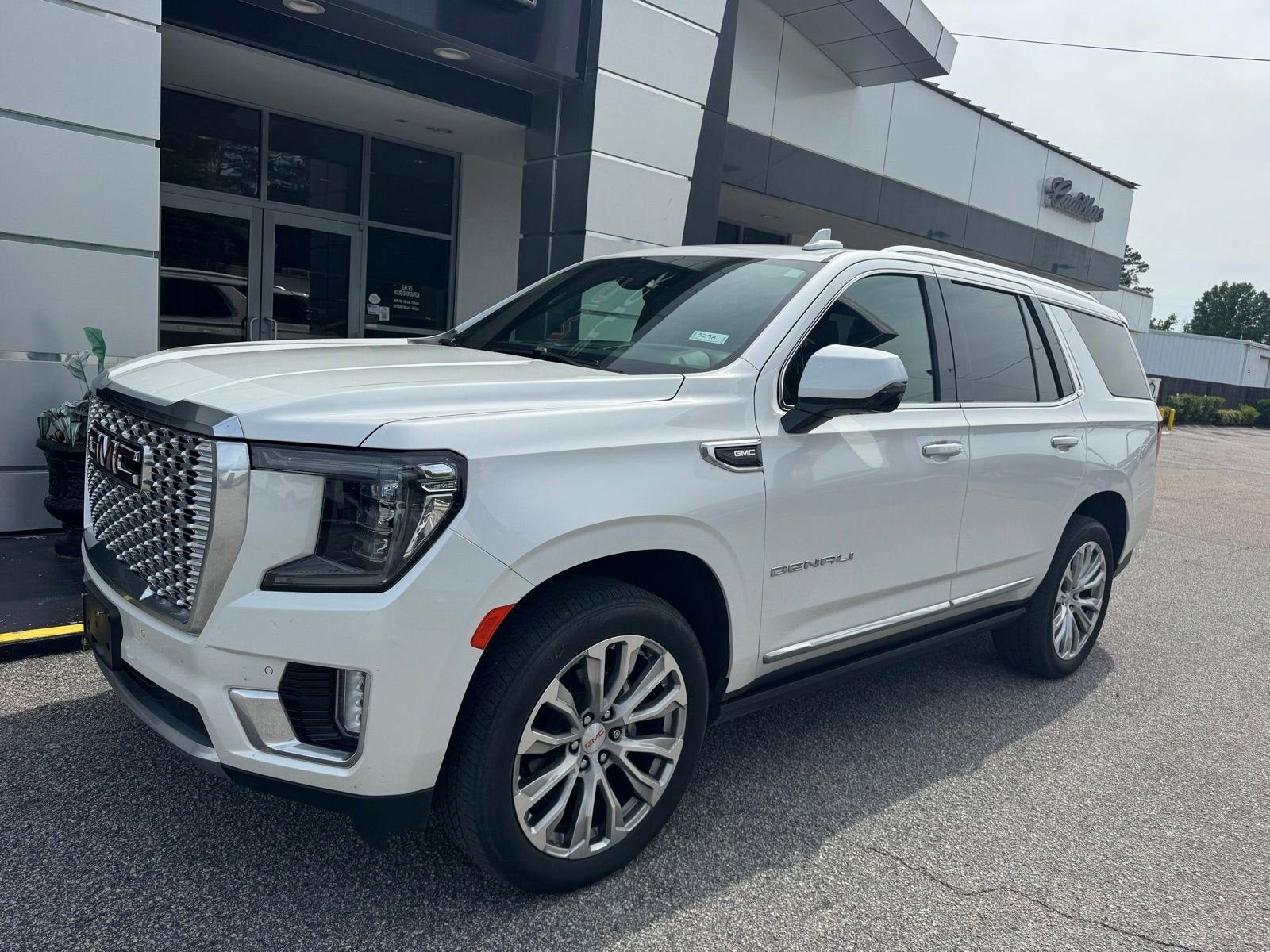 2022 GMC Yukon Denali
