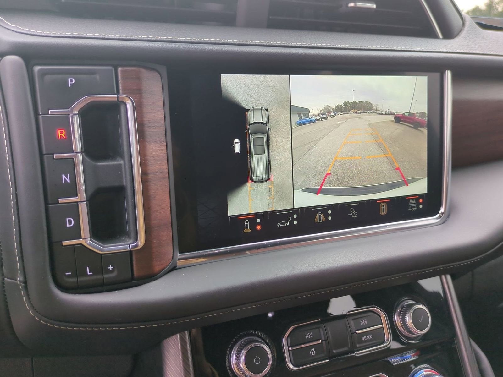 2024 GMC Yukon Denali Ultimate