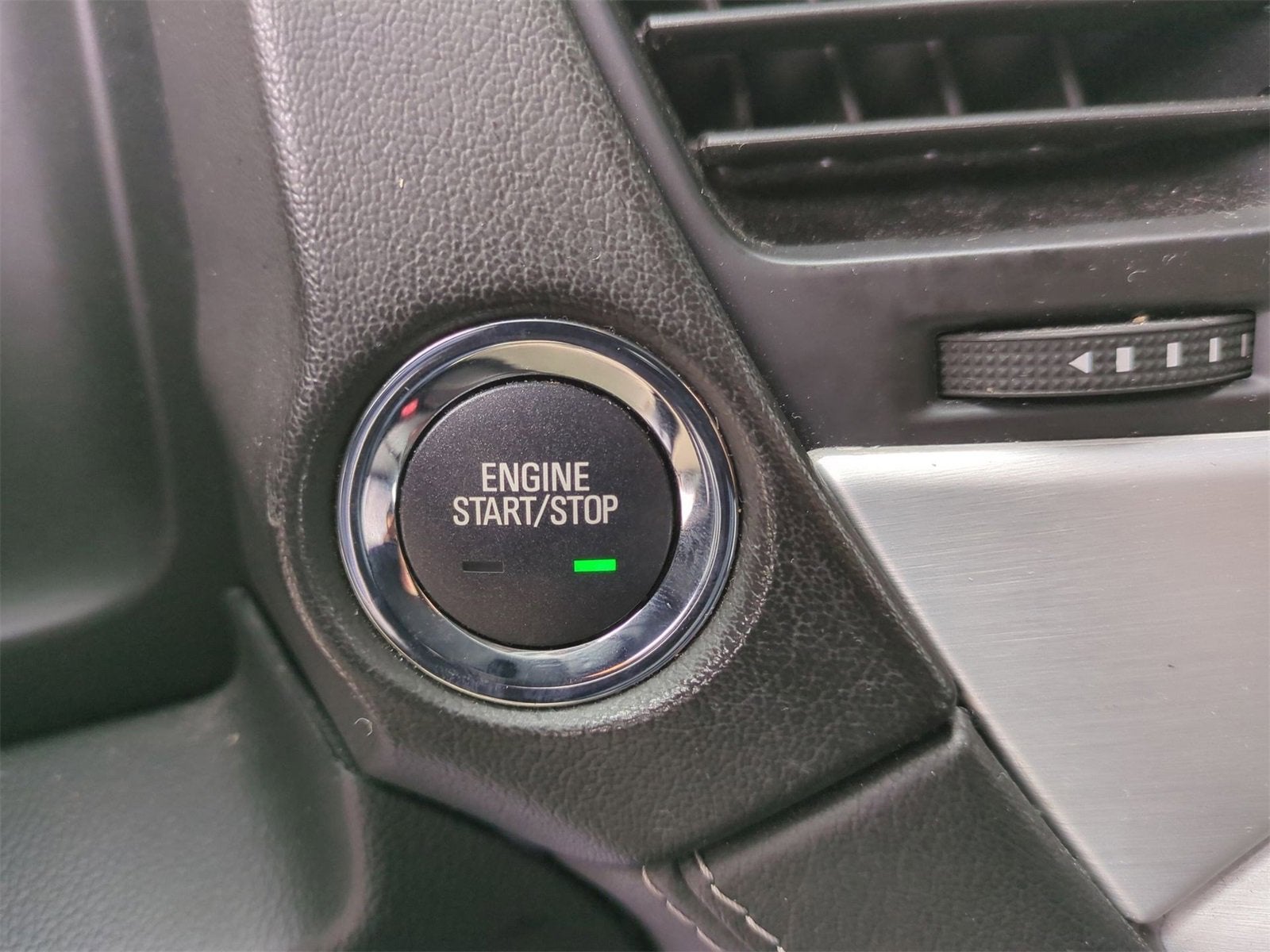 2020 GMC Yukon XL SLT