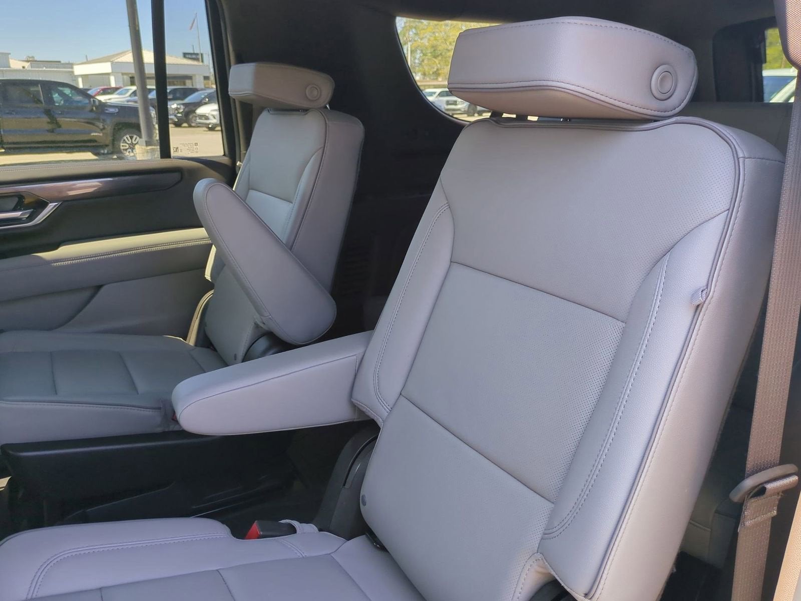 2025 GMC Yukon XL Elevation