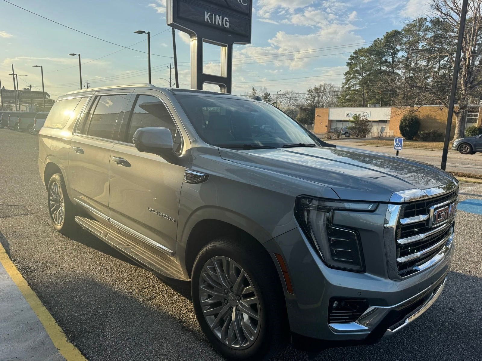 2025 GMC Yukon XL Elevation