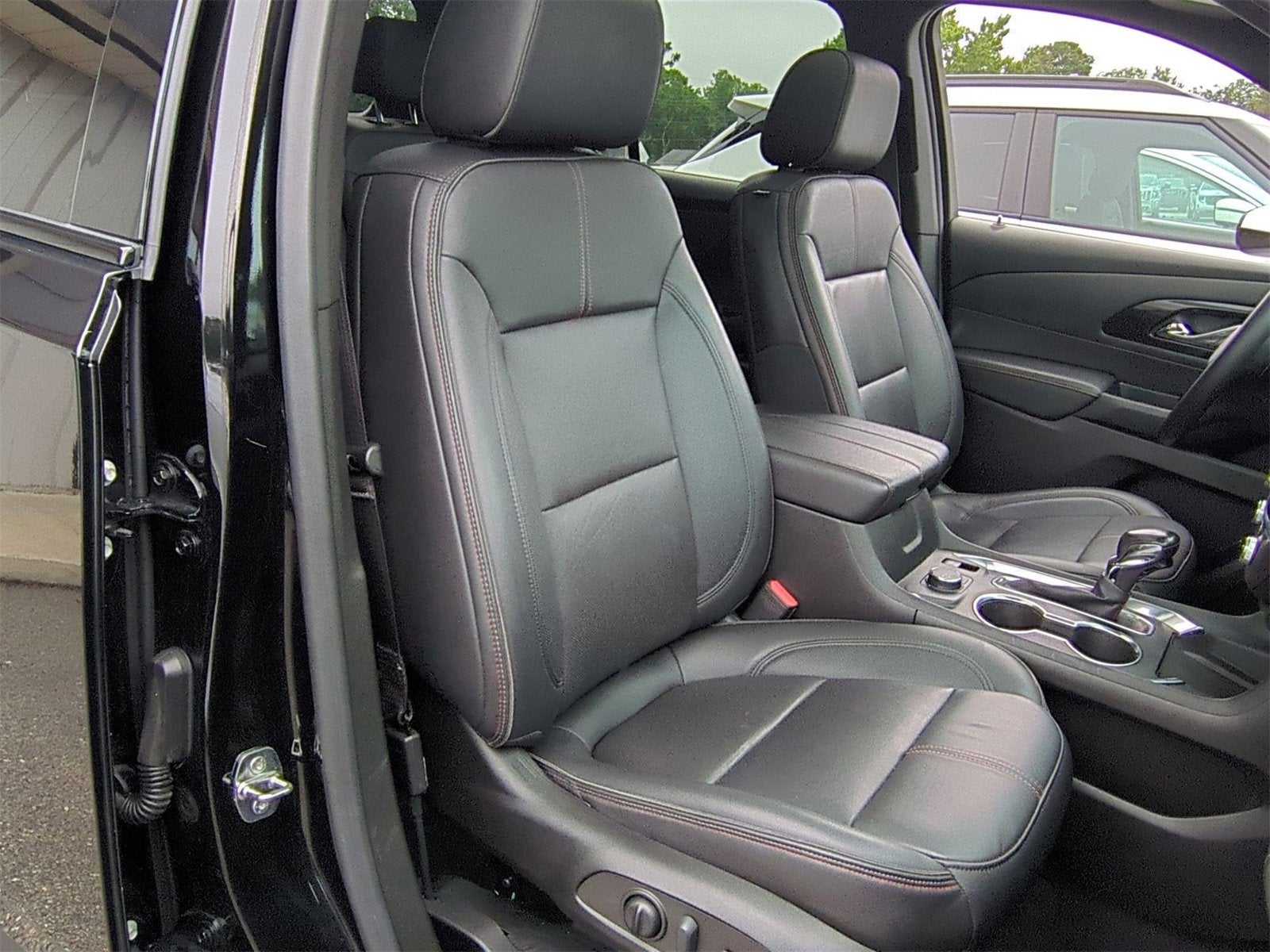 2022 Chevrolet Traverse RS