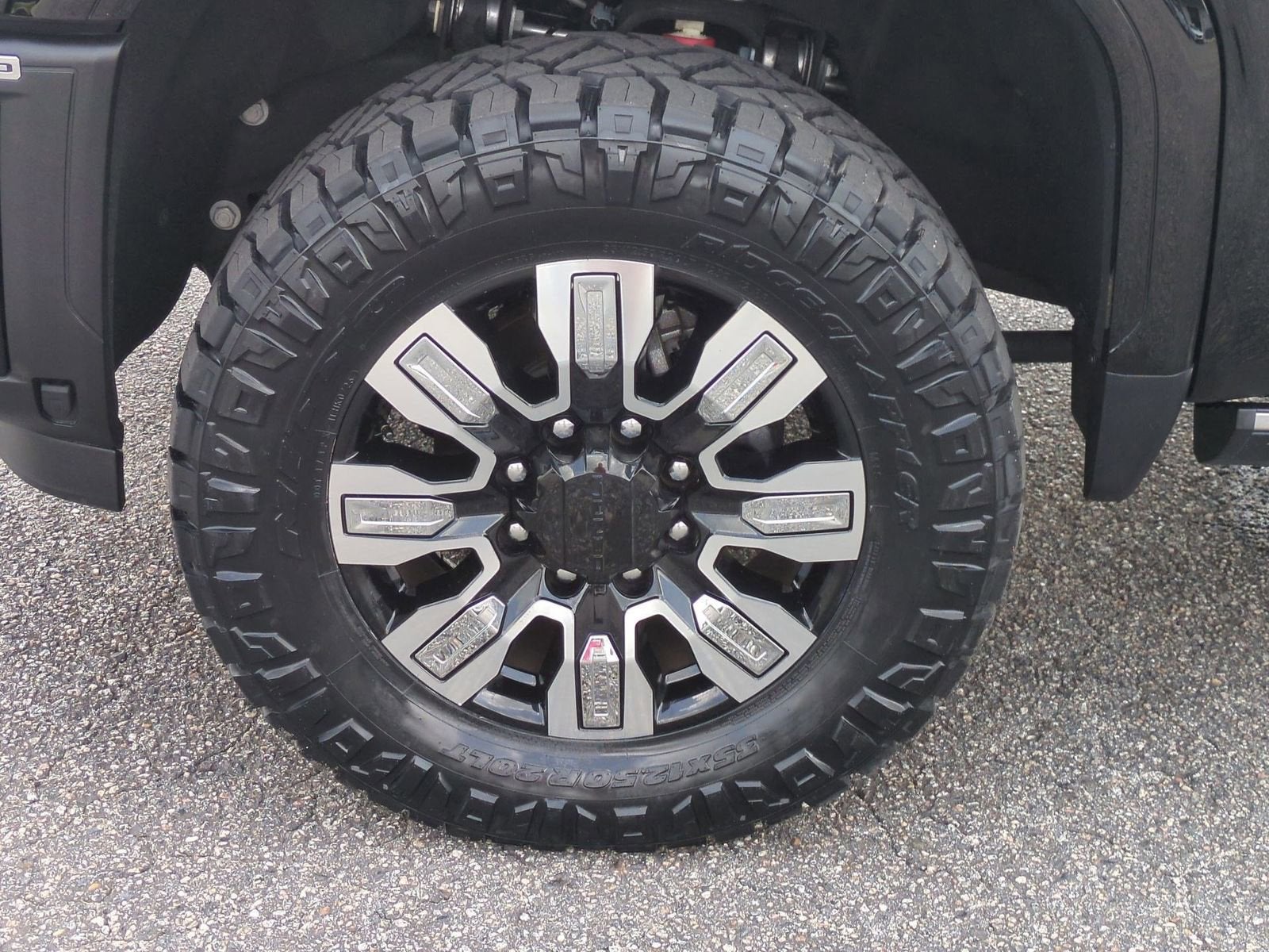 2024 GMC Sierra 2500 HD Denali