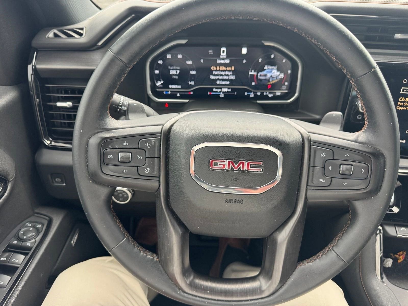 2023 GMC Sierra 1500 AT4
