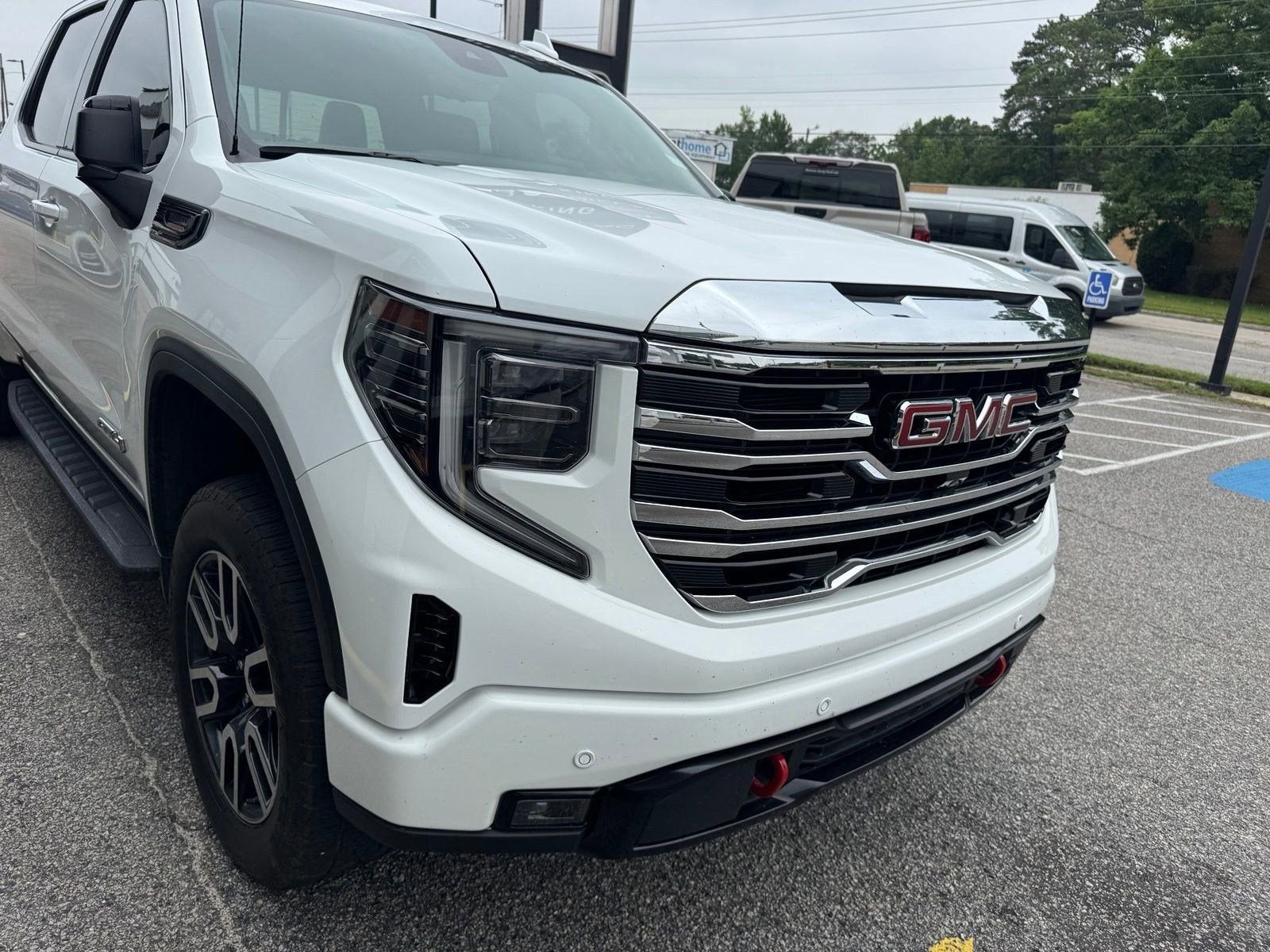 2023 GMC Sierra 1500 AT4