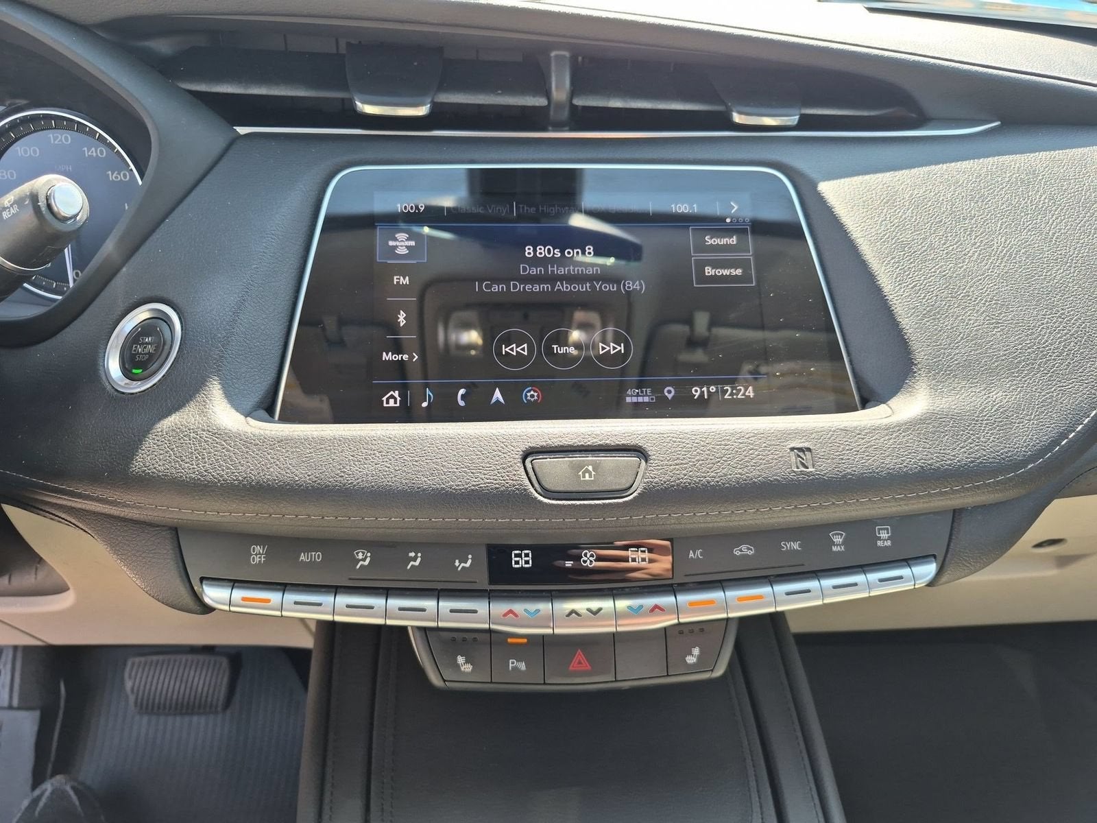 2019 Cadillac XT4 FWD Luxury