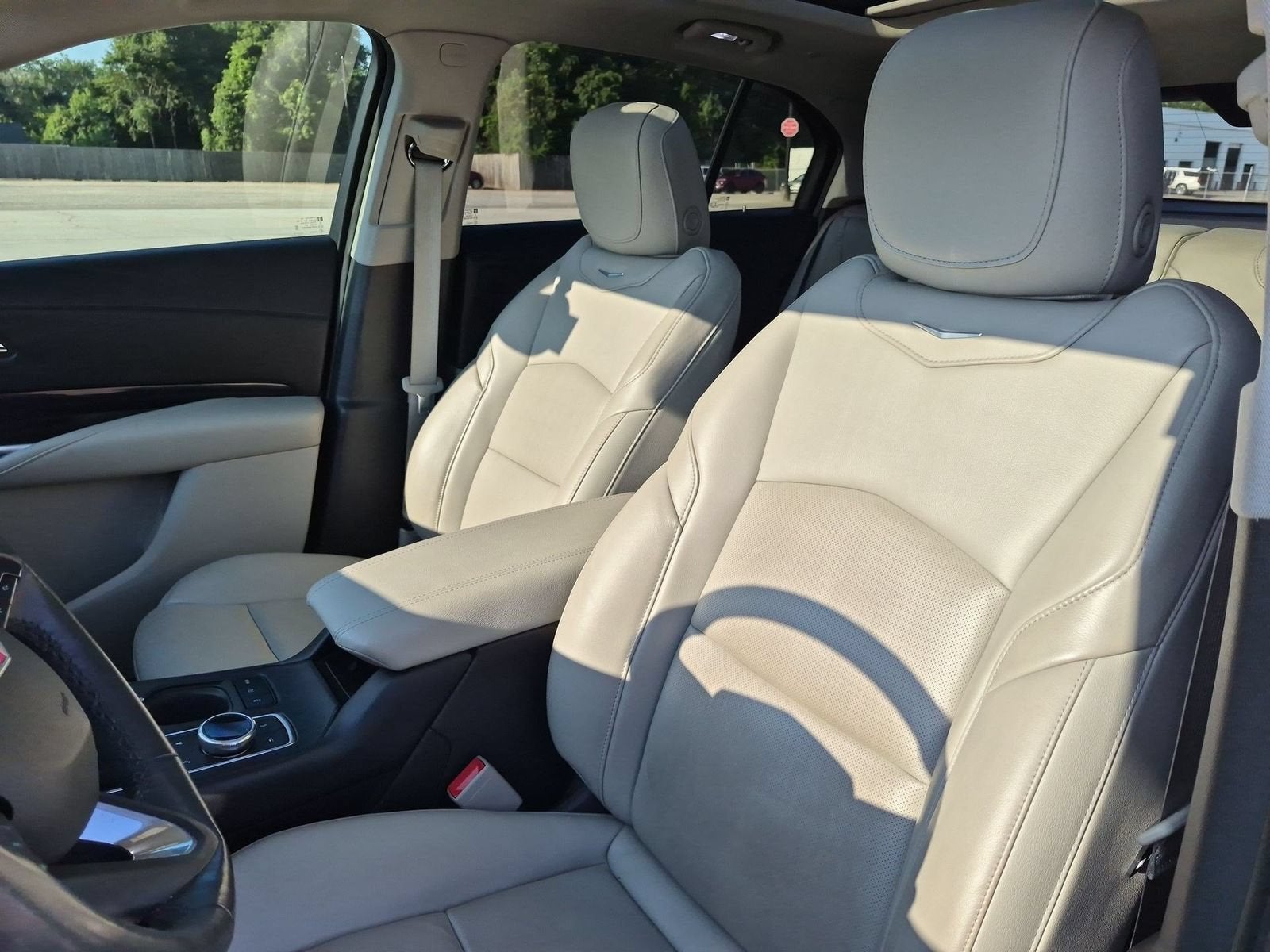 2019 Cadillac XT4 FWD Premium Luxury