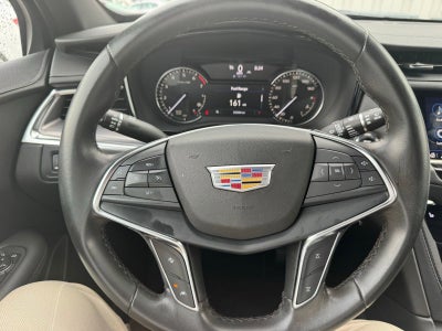 2023 Cadillac XT5 Luxury