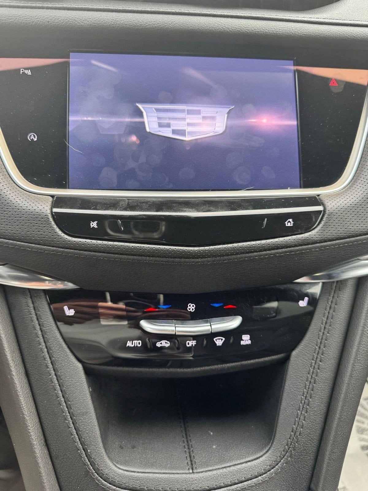 2023 Cadillac XT5 Luxury
