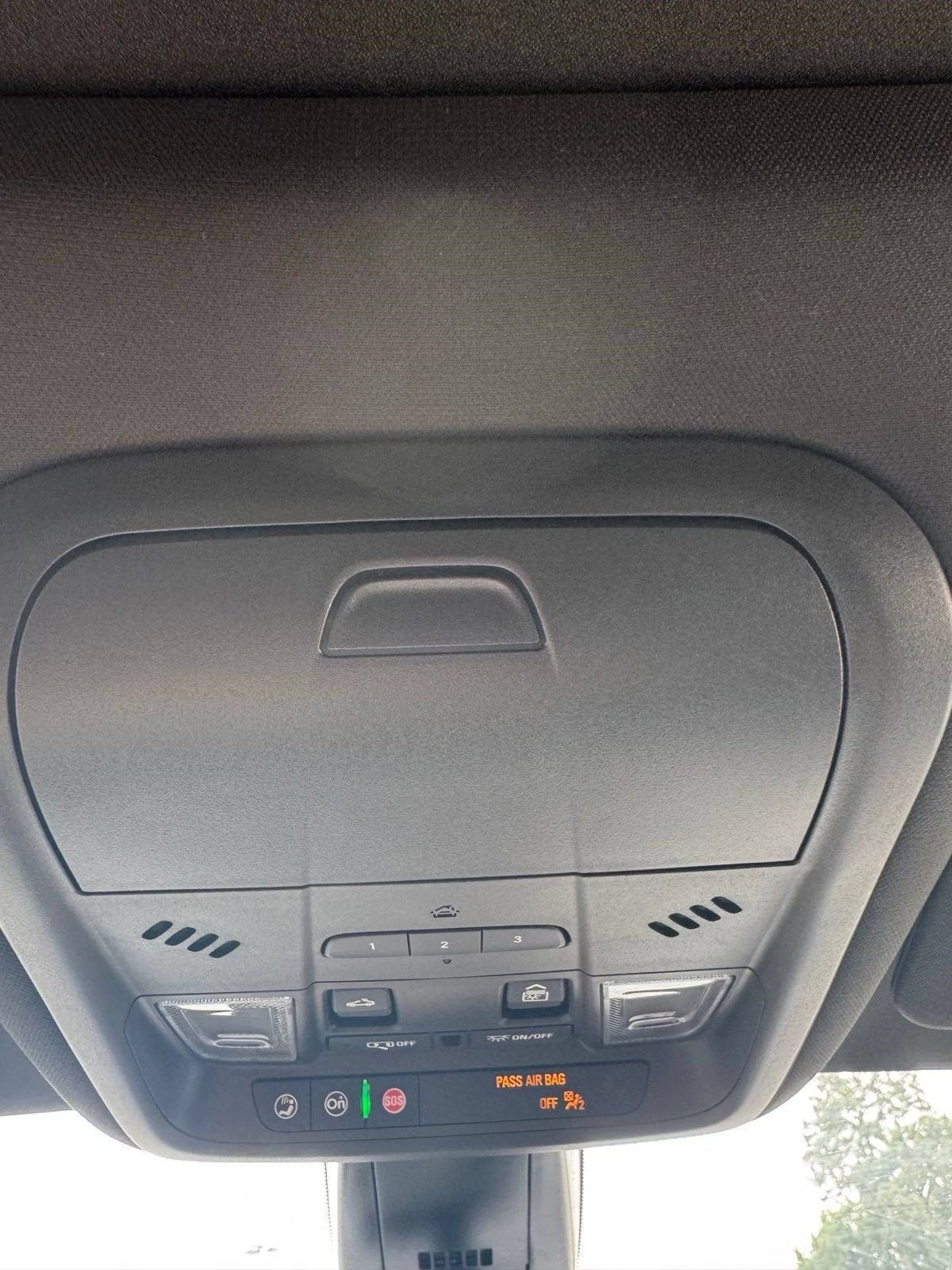 2024 Cadillac XT6 Luxury