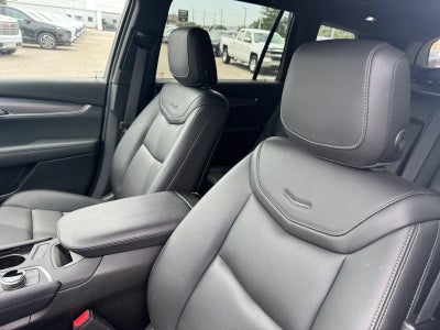 2024 Cadillac XT6 Luxury