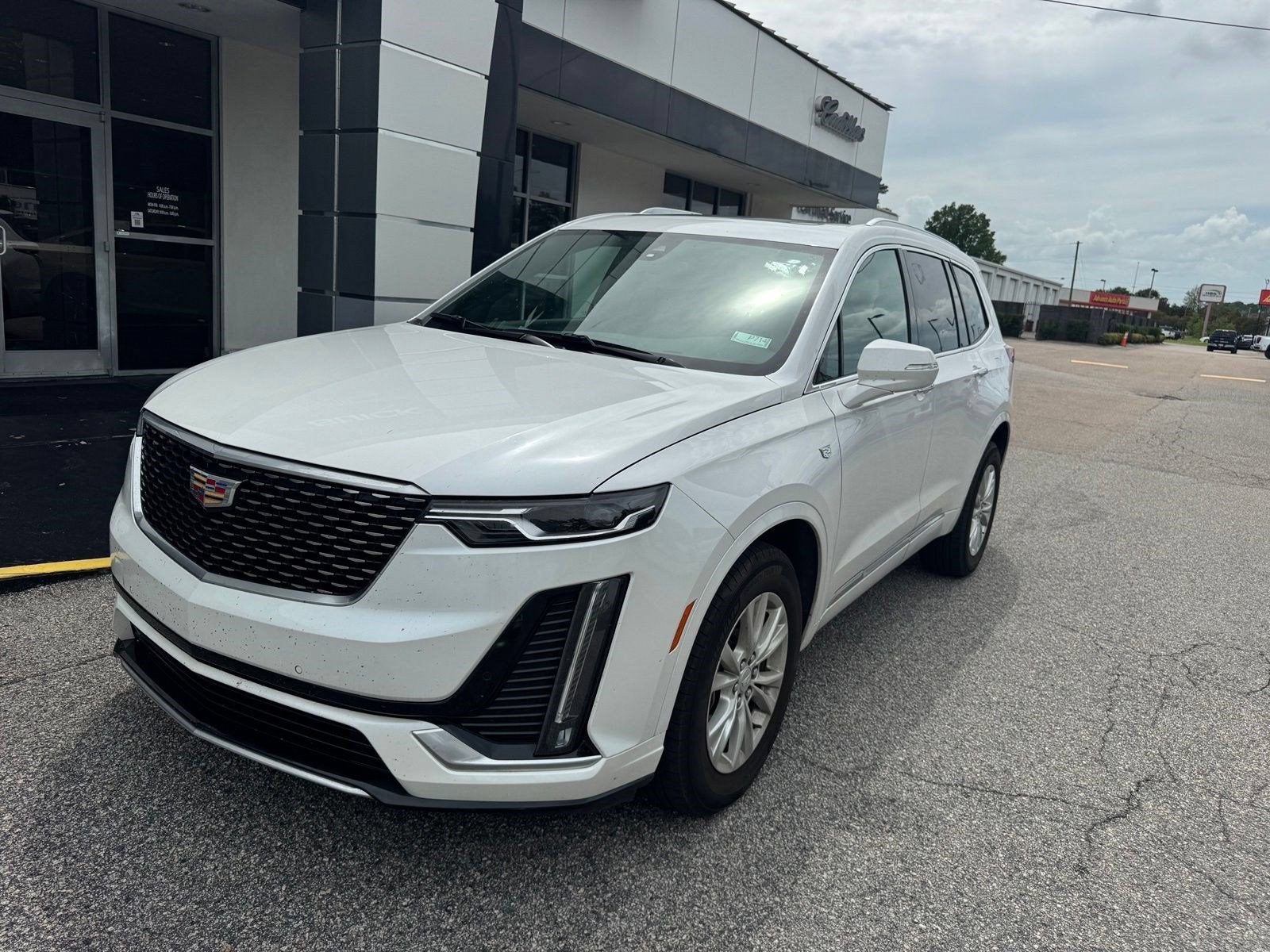 2024 Cadillac XT6 Luxury