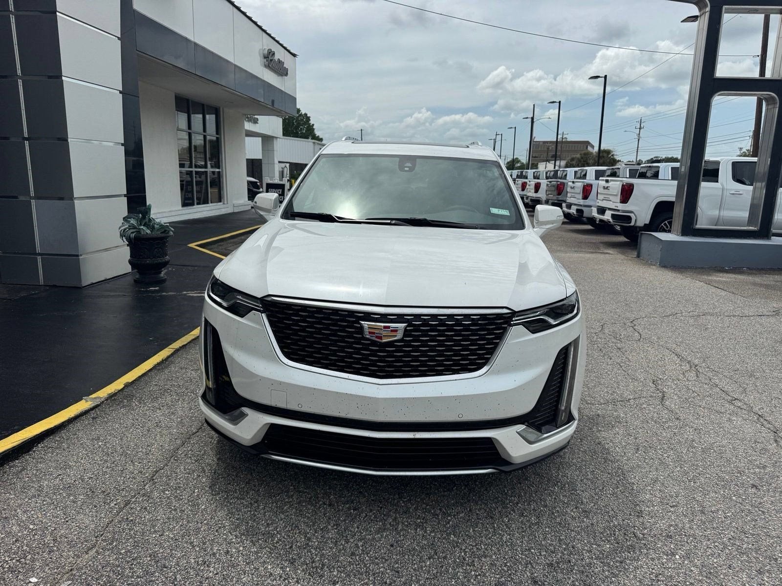 2024 Cadillac XT6 Luxury
