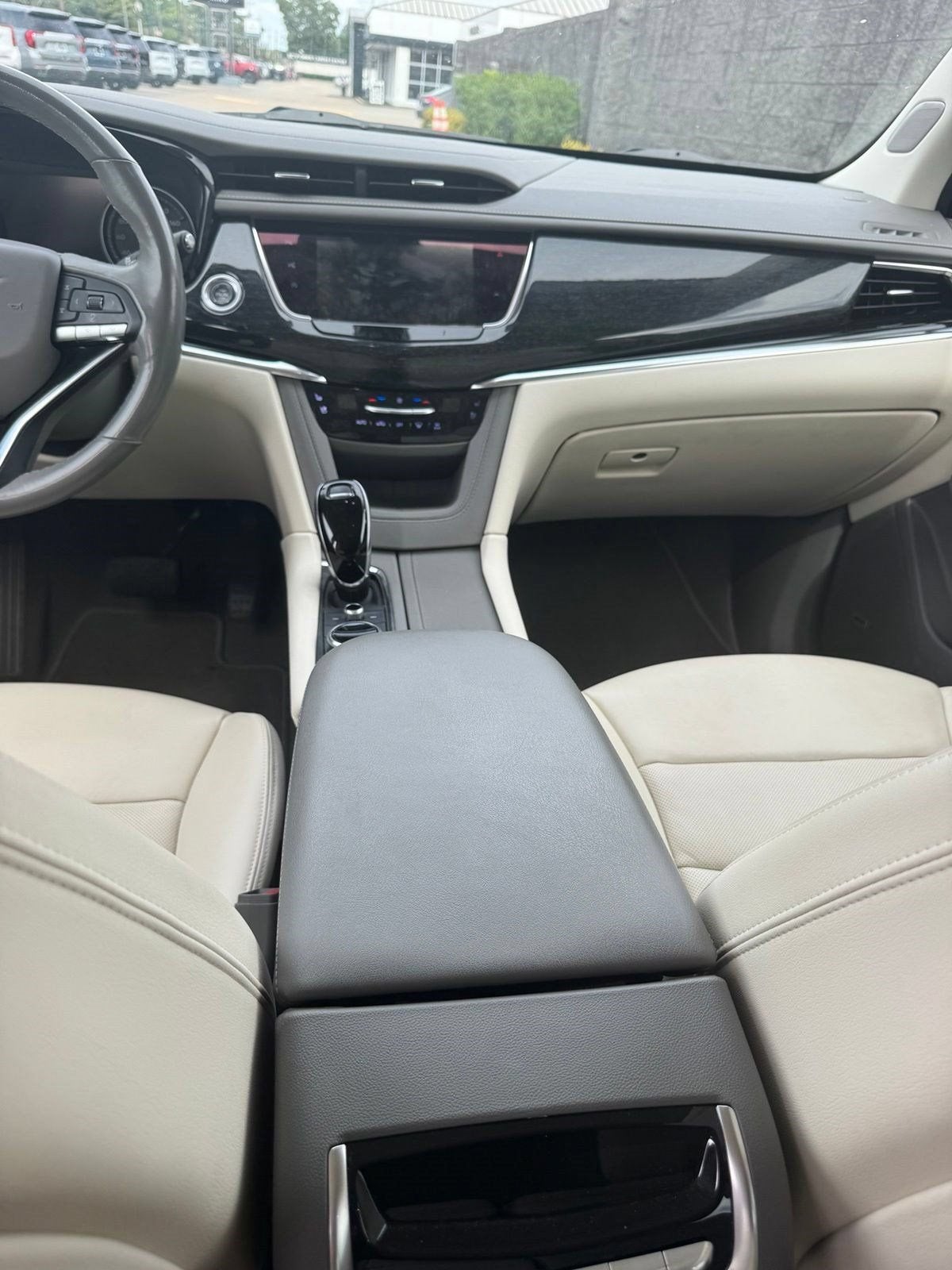 2021 Cadillac XT6 Premium Luxury