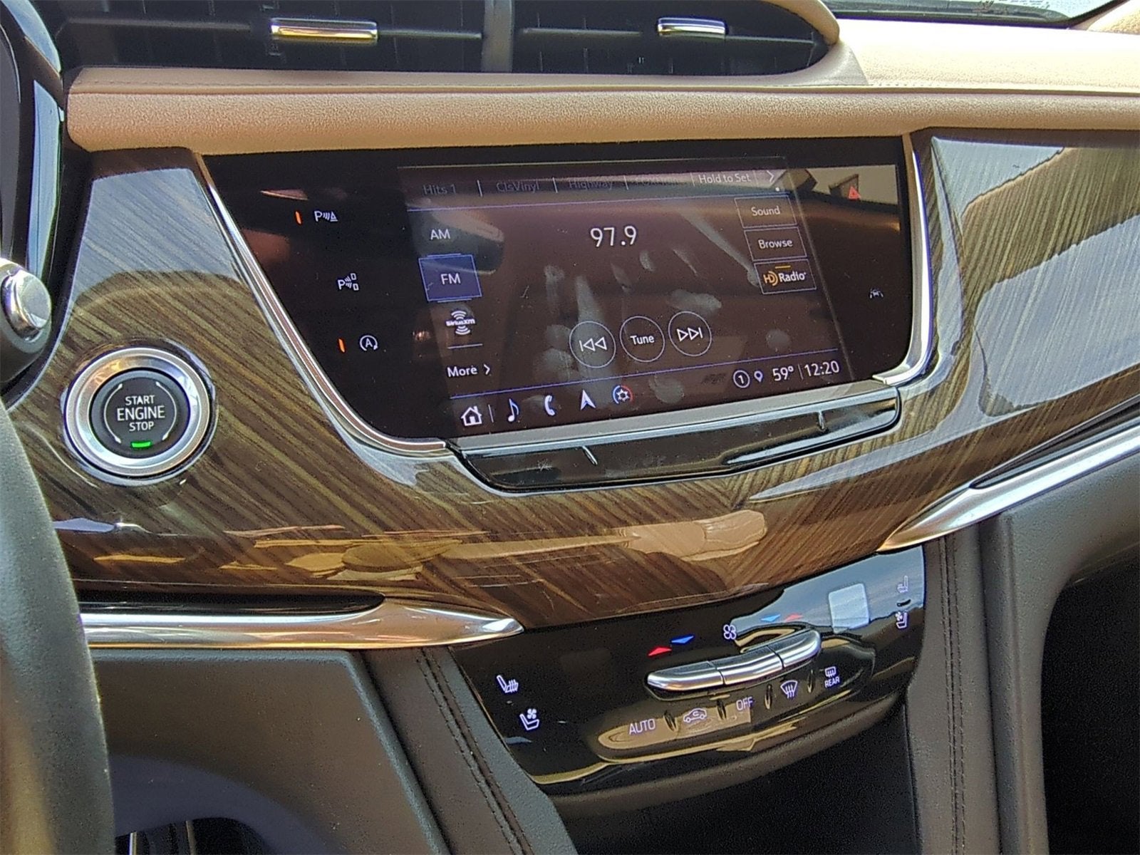 2023 Cadillac XT6 Sport