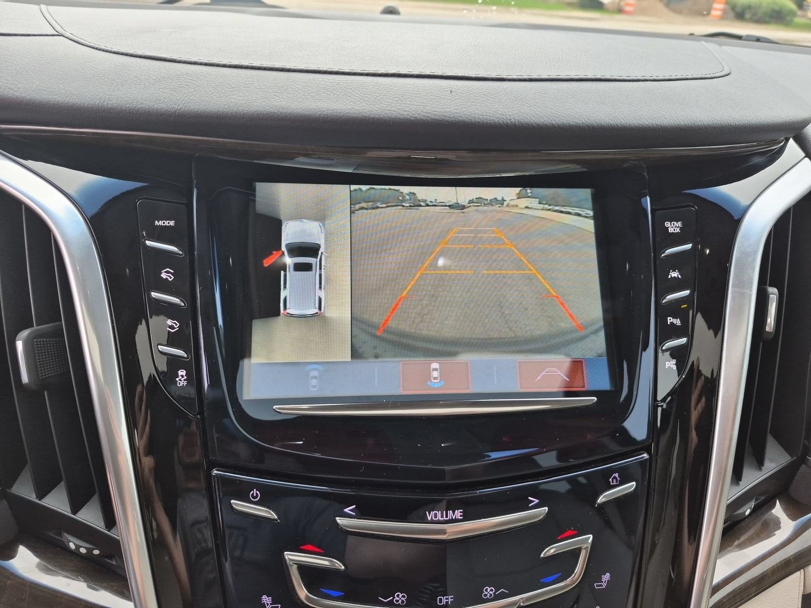 2019 Cadillac Escalade Luxury