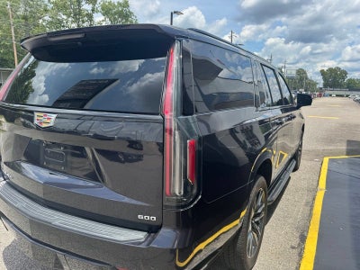 2022 Cadillac Escalade ESV Sport Platinum