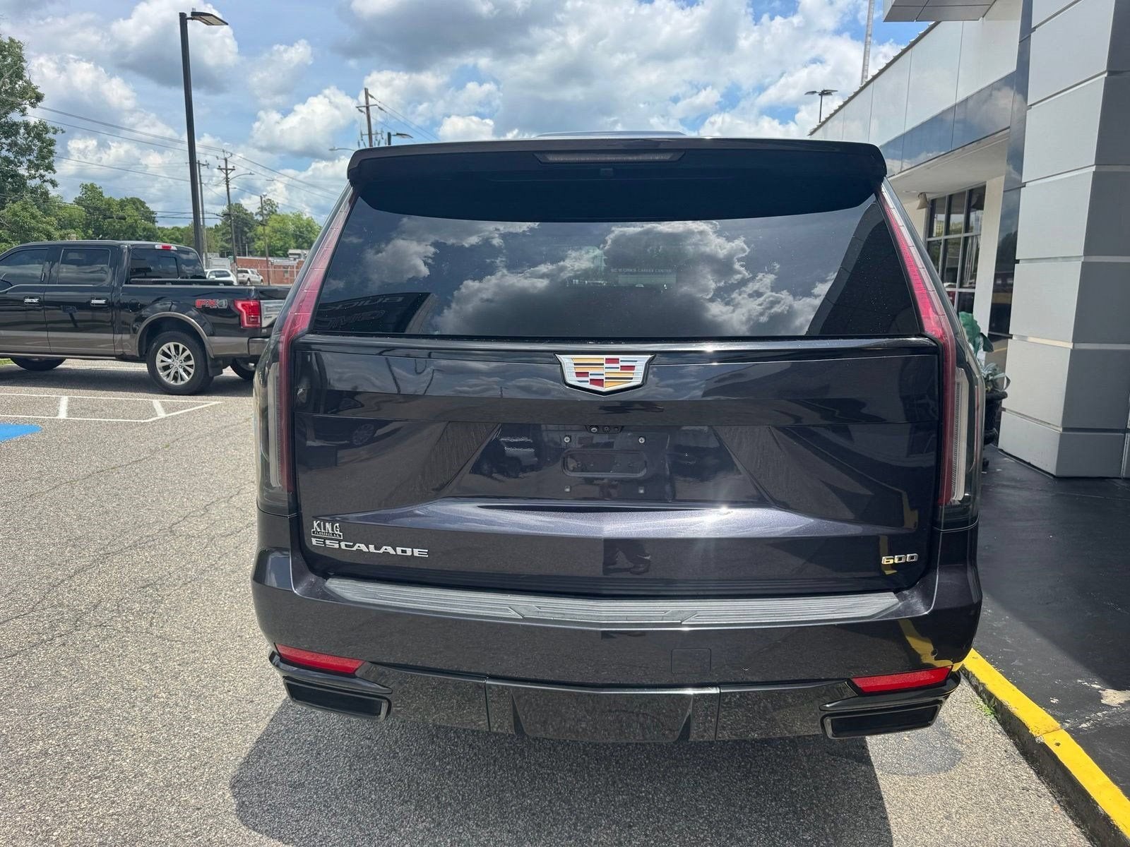 2022 Cadillac Escalade ESV Sport Platinum