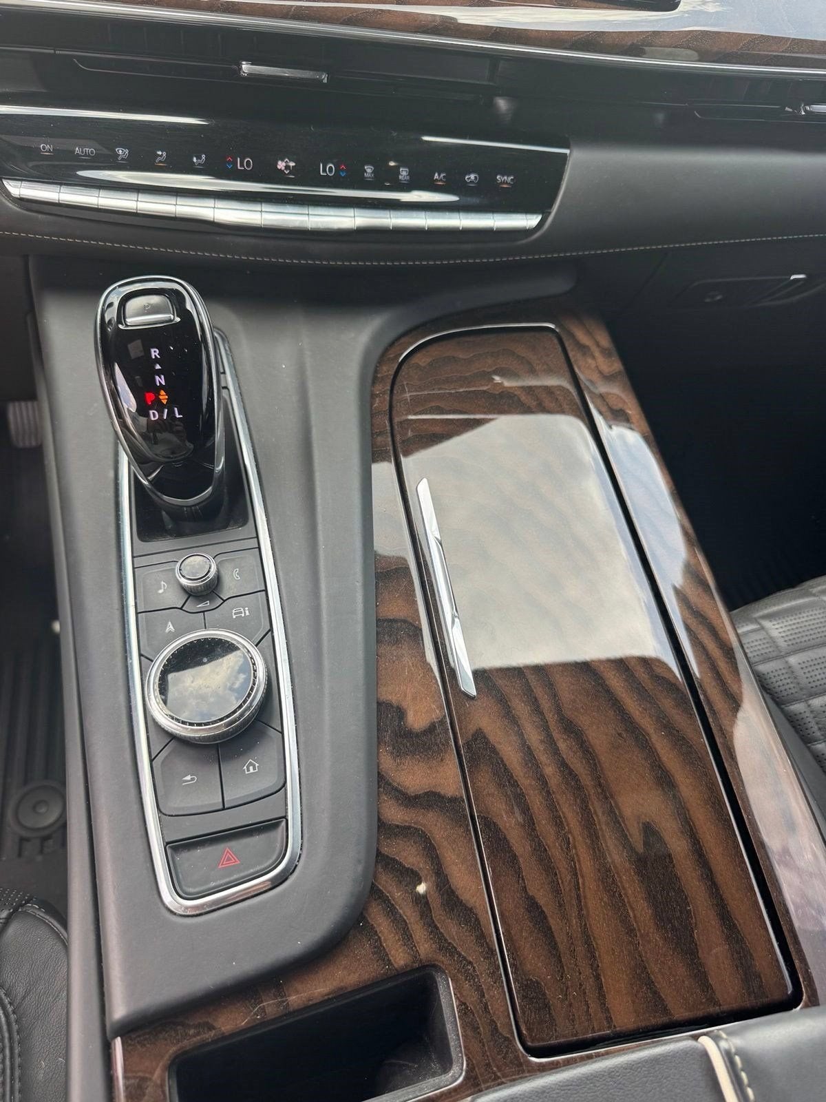 2022 Cadillac Escalade ESV Sport Platinum