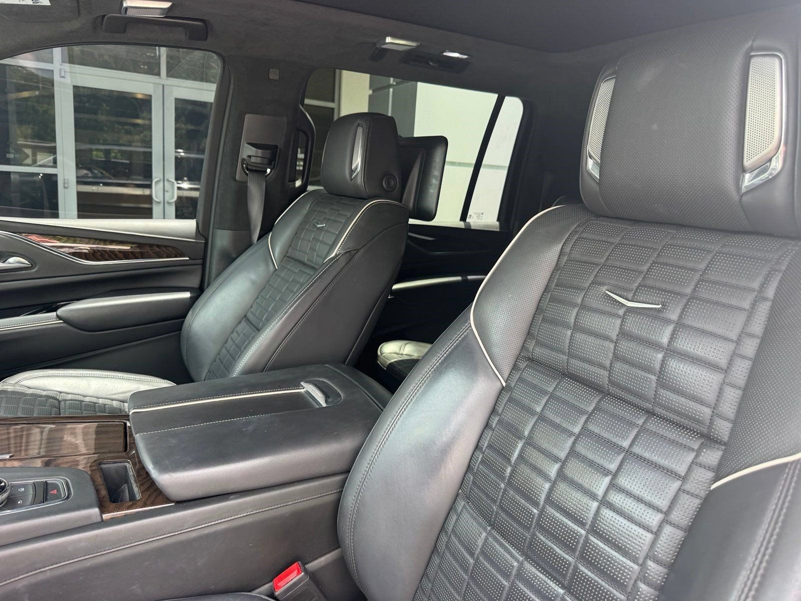 2022 Cadillac Escalade ESV Sport Platinum