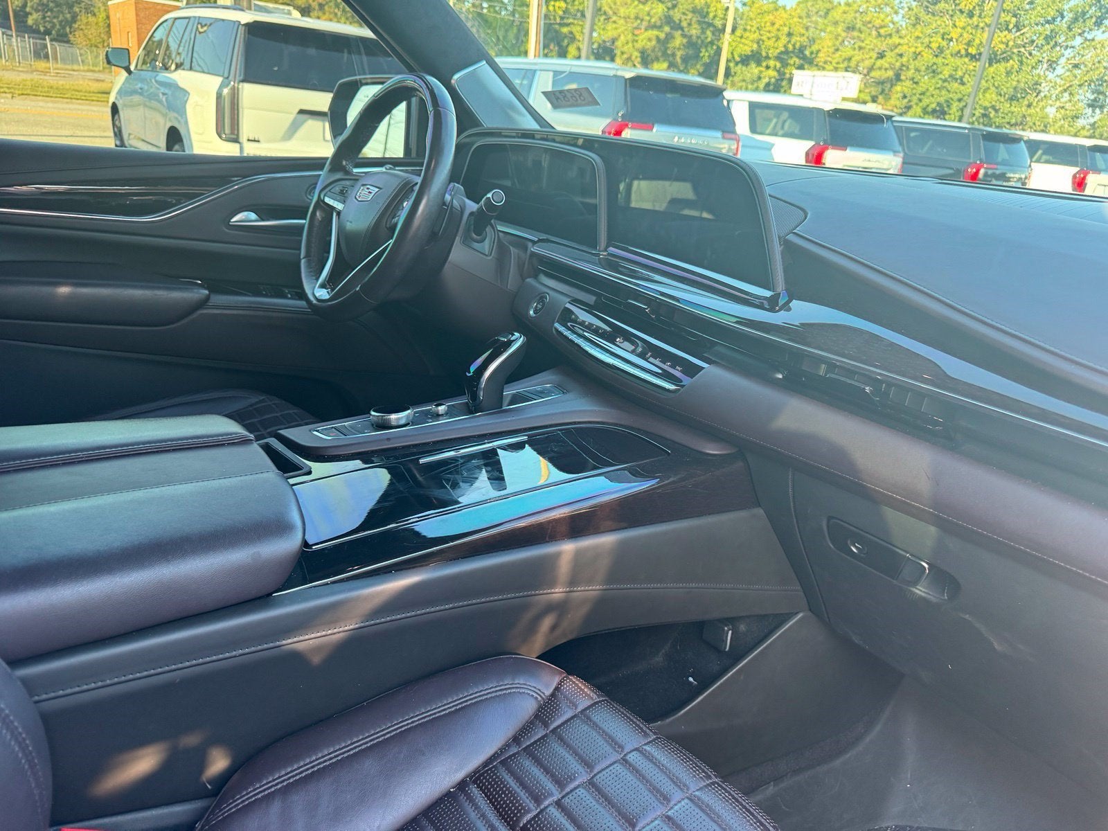 2023 Cadillac Escalade ESV 4WD Sport Platinum