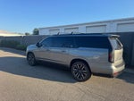 2023 Cadillac Escalade ESV 4WD Sport Platinum