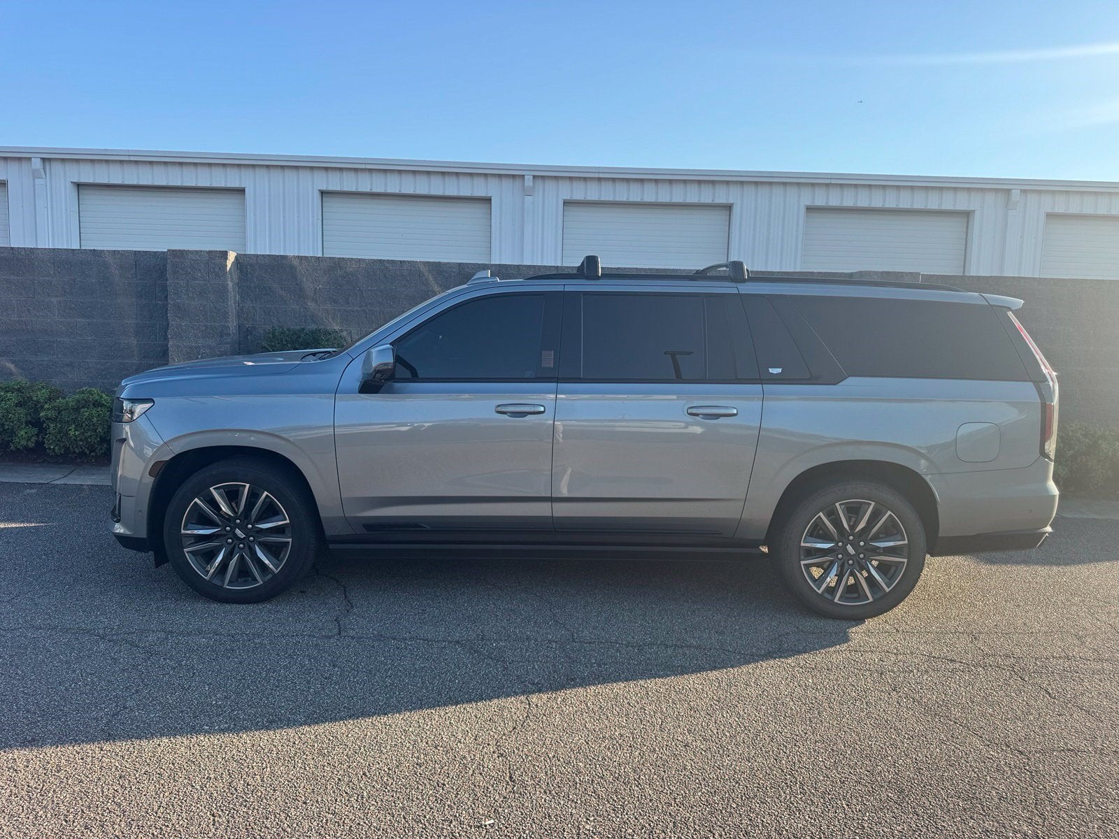2023 Cadillac Escalade ESV 4WD Sport Platinum