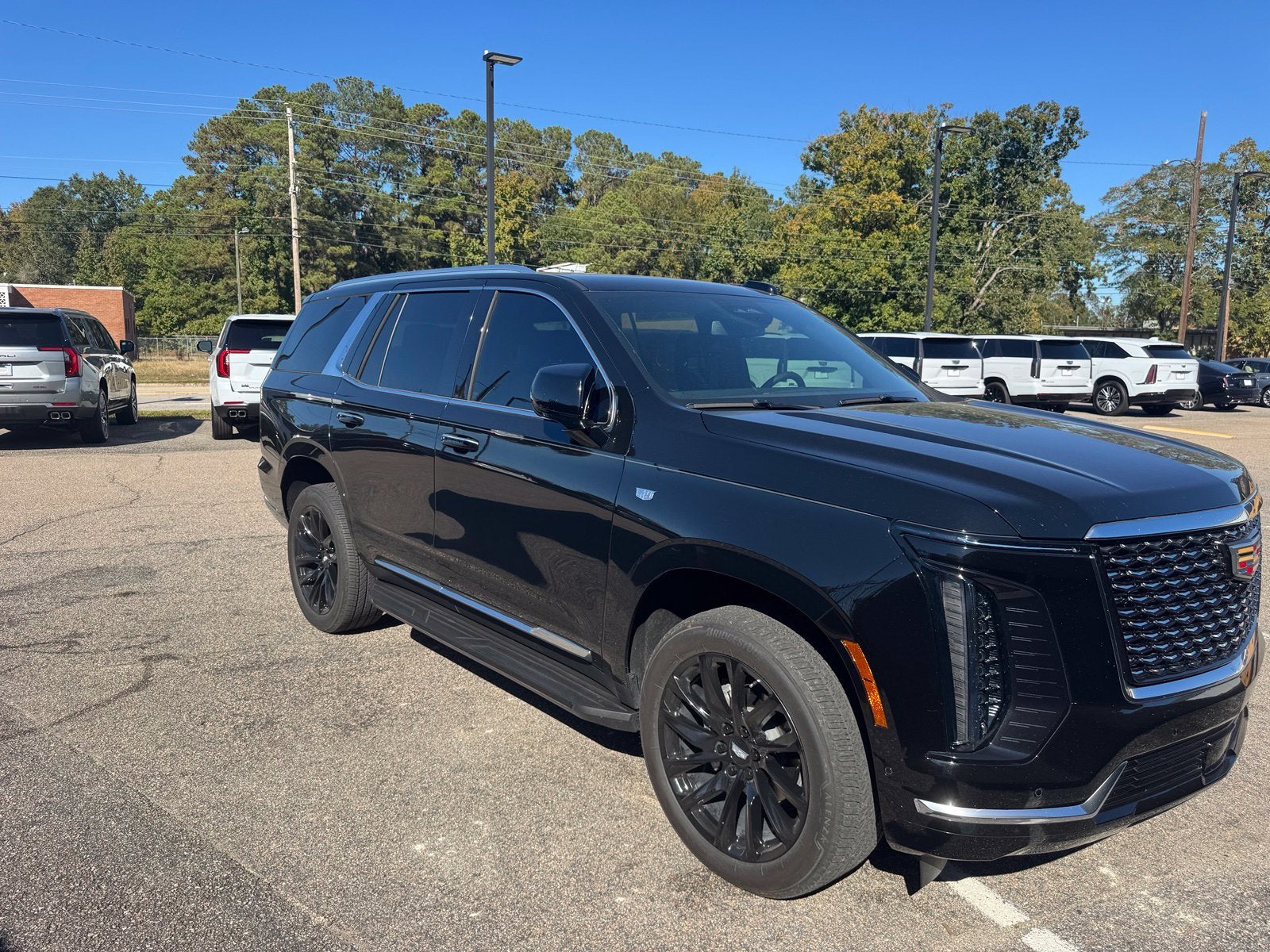 2025 Cadillac Escalade Luxury